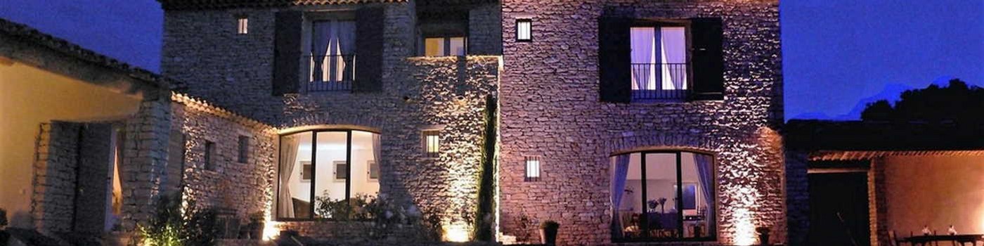 nuit-a-les-terrasses-gordes-luberon-provence-maison-dhotes-de-charme-climatisee-pour-un-sejour-de-repos-au-calme 3.jpg
